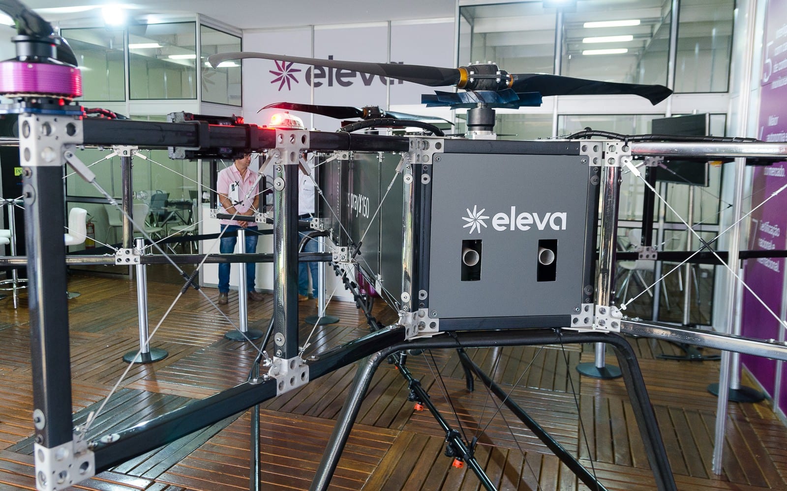 Super-drone is five meters in diameter and should reach the market at a price of R $ 400 thousand Agrishow 2018 | Érico Andrade / G1